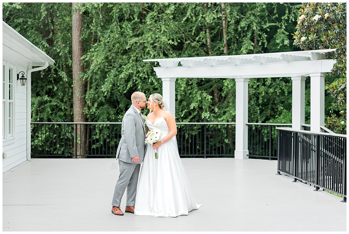 Woman’s Club of Portsmouth Wedding