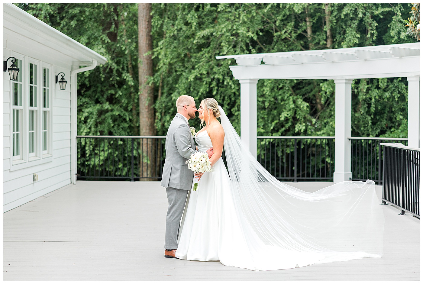 Woman’s Club of Portsmouth Wedding
